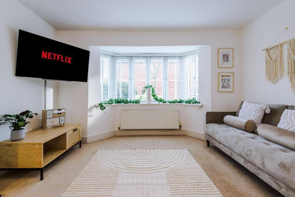 Luxurious Cosy 4Br Home Cheshire Saughall Exterior photo